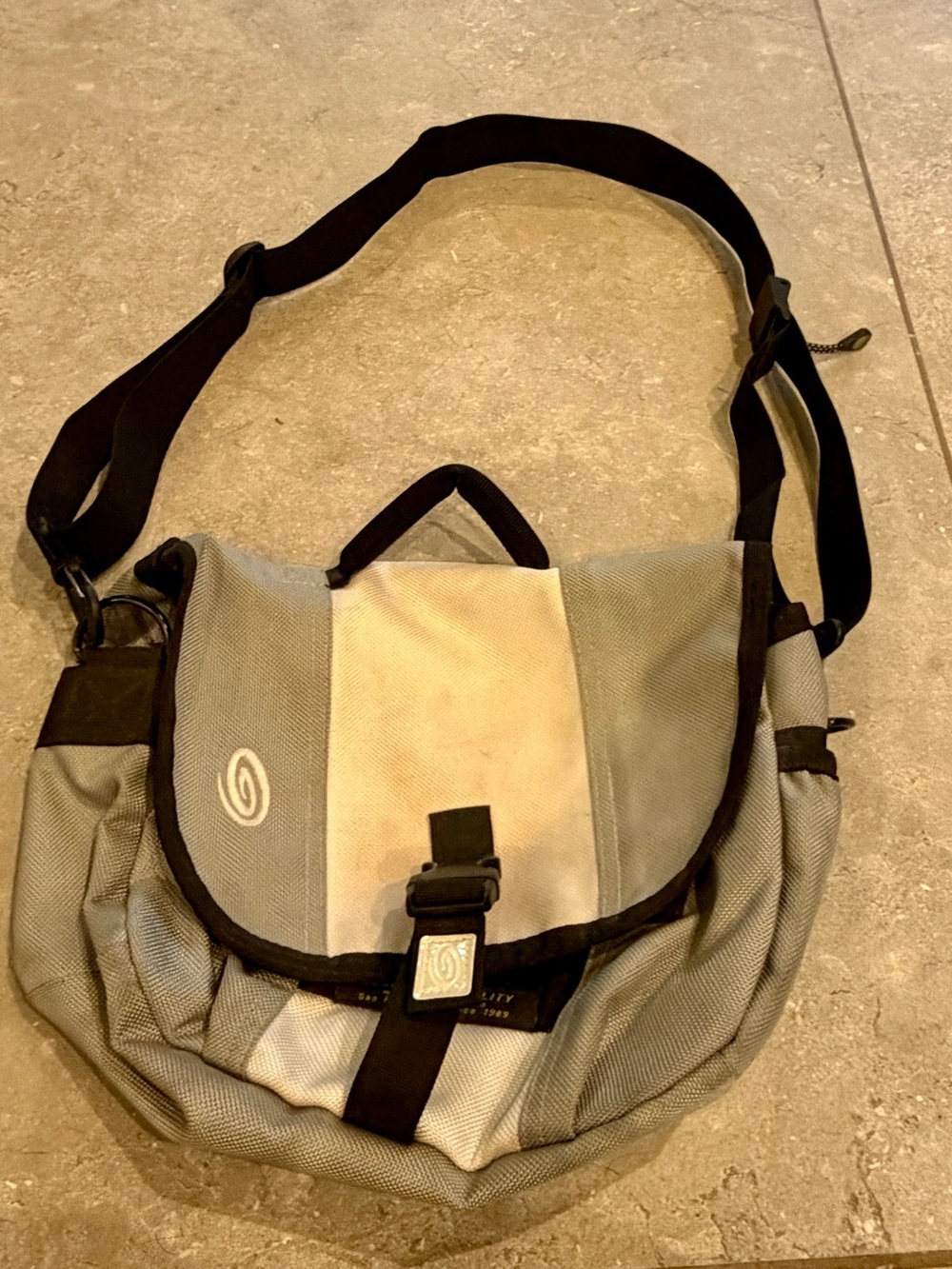 Timbuk2 Small Messenger Bag Gray White Crossbody Organizer